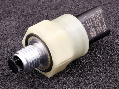 Liquid pressure and temperature sensor (10bar  160 deg C) HELLA, multi (digital PWM)